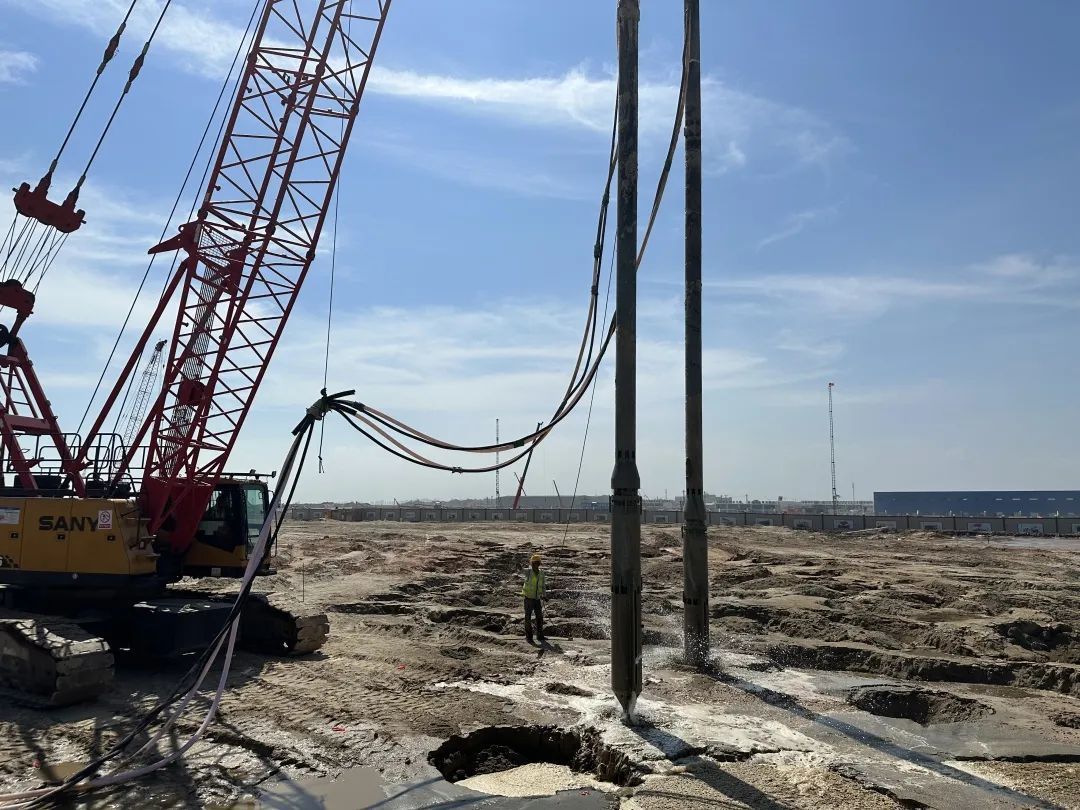 北京振冲机械携手江苏伟凯建设工程有限公司助力厦门翔安机场建设